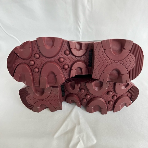 Sorel Women's Brex Chelsea Waterproof Boot - Picture 9 of 10